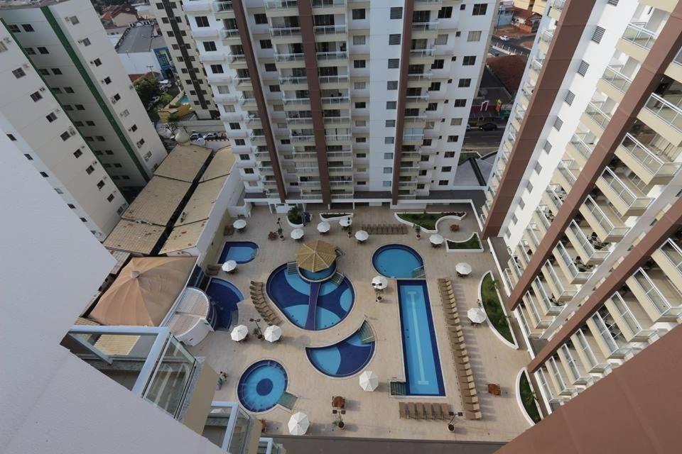 Casa Da Madeira Caldas Novas Exterior photo